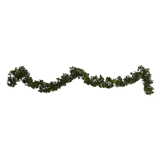6ft. Boxwood Garland, 4ct. 3 6ft. Boxwood Garland, 4ct.