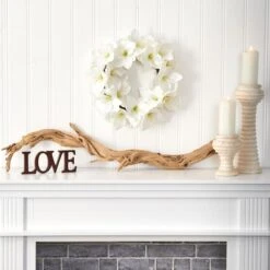 18'' White Amaryllis Wreath 9 18'' White Amaryllis Wreath -Flowers Michael Store D262242S 3