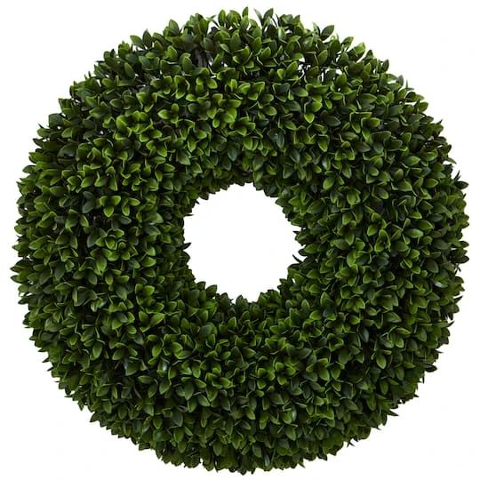 24" Green Boxwood Wreath 3 24" Green Boxwood Wreath