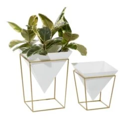 CosmoLiving By Cosmopolitan Set Of 2 White Metal Contemporary Planter, 10", 15"